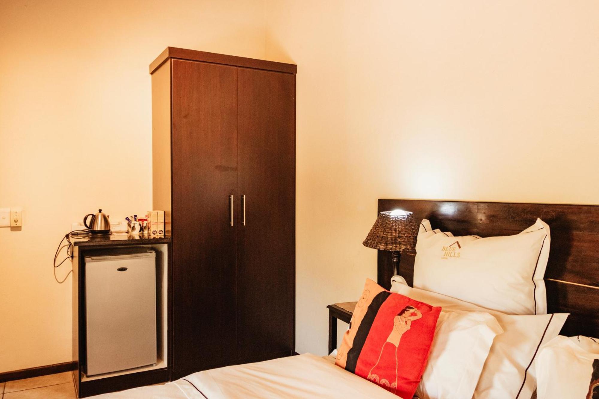 Blue Hills Lodge Midrand Room photo