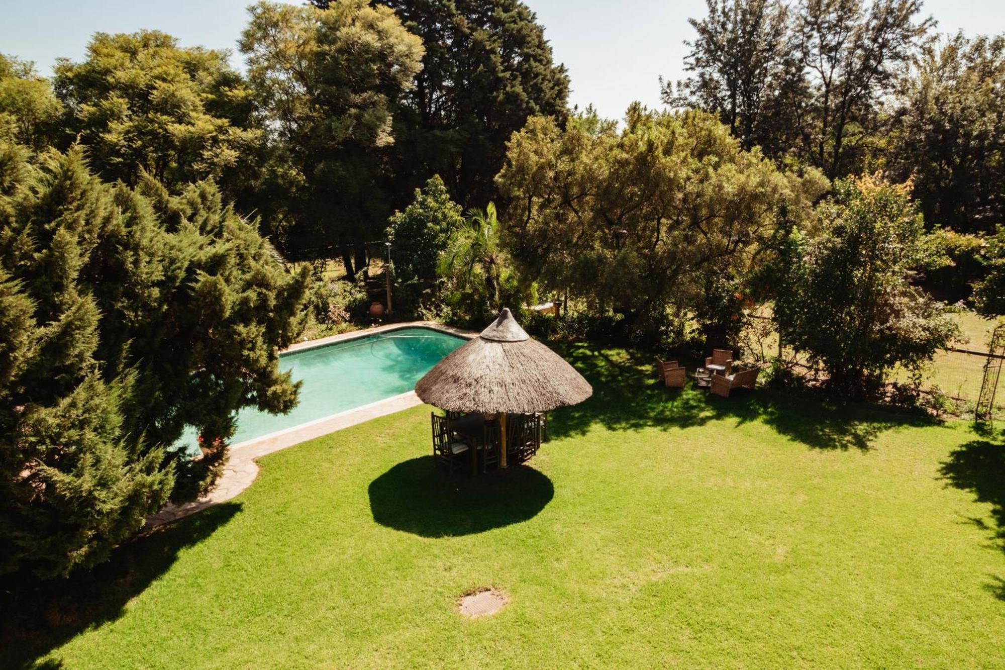 Blue Hills Lodge Midrand Exterior photo
